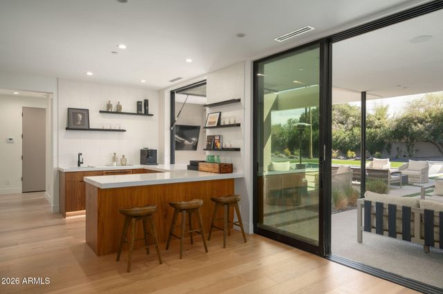 4039 E RANCHO Drive, Phoenix, AZ 85018