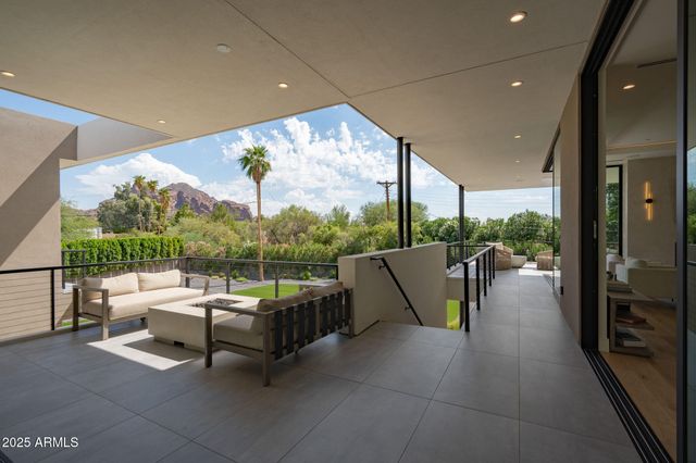 4039 E RANCHO Drive, Phoenix, AZ 85018