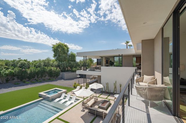 4039 E RANCHO Drive, Phoenix, AZ 85018