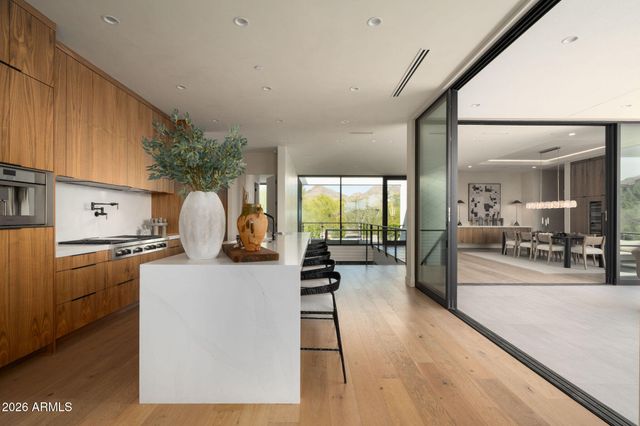 4039 E RANCHO Drive, Phoenix, AZ 85018