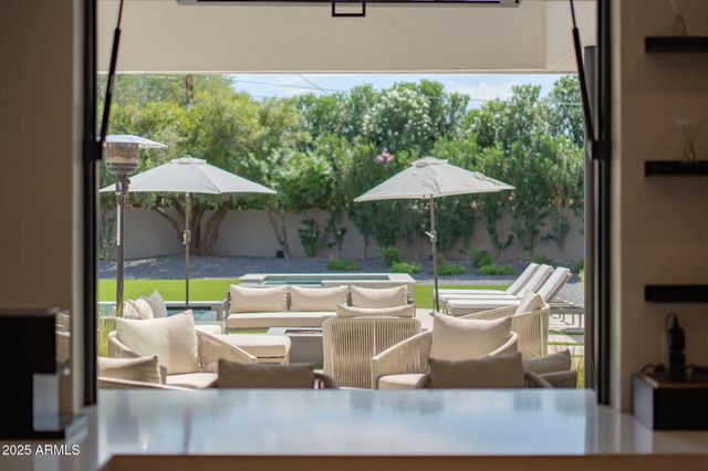 4039 E RANCHO Drive, Phoenix, AZ 85018