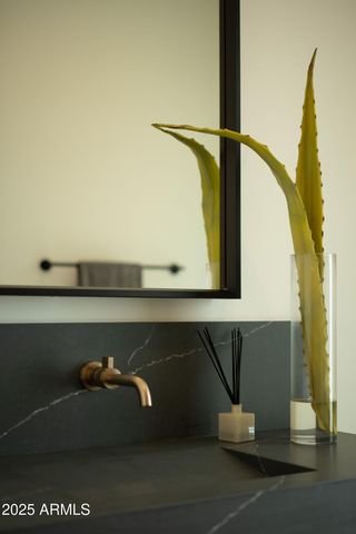 4039 E RANCHO Drive, Phoenix, AZ 85018