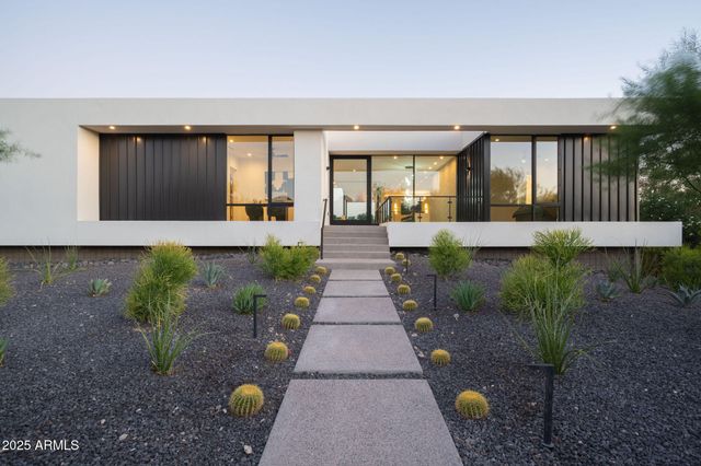 4039 E RANCHO Drive, Phoenix, AZ 85018