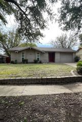 1016 Shenandoah Drive, Plano, TX 75023