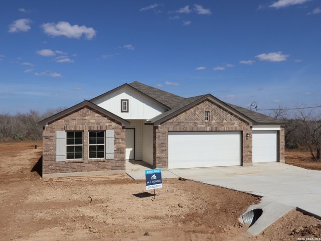 109 Greeley Drive, Floresville, TX 78114