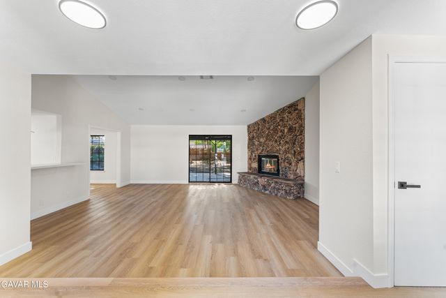 43037 Sachs Drive, Lancaster, CA 93536