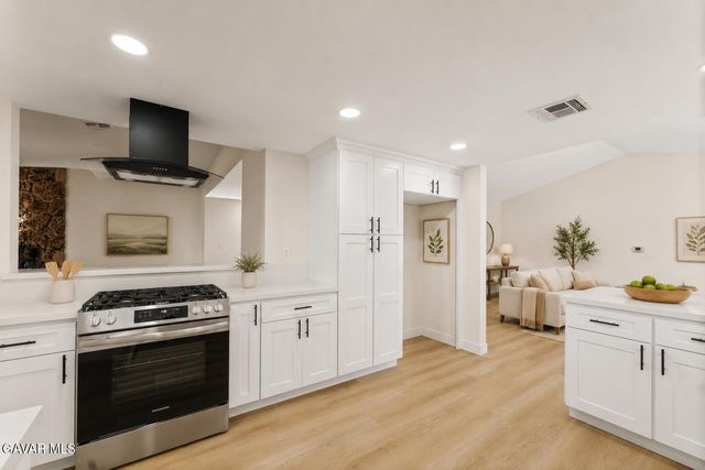 43037 Sachs Drive, Lancaster, CA 93536