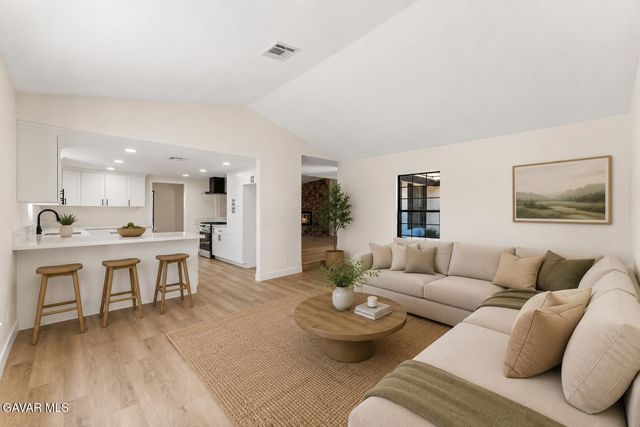 43037 Sachs Drive, Lancaster, CA 93536