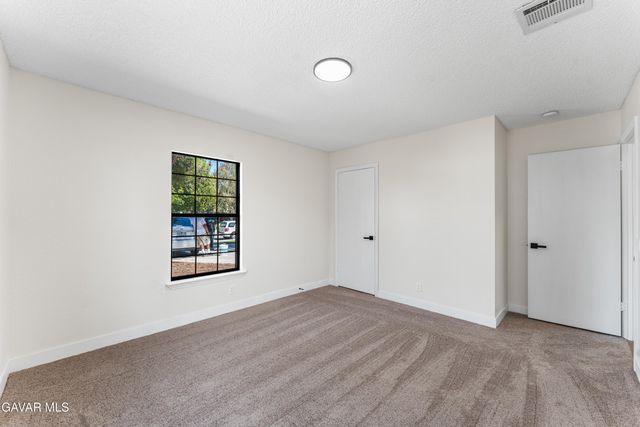 43037 Sachs Drive, Lancaster, CA 93536
