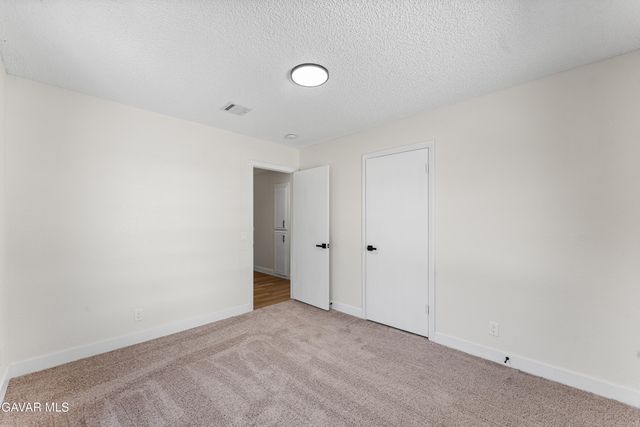 43037 Sachs Drive, Lancaster, CA 93536