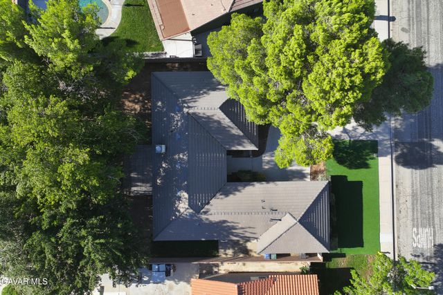 43037 Sachs Drive, Lancaster, CA 93536