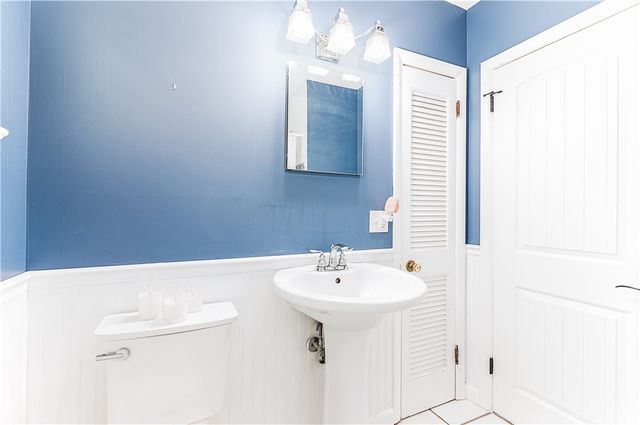 26 Fort Ninigret Road, Charlestown, RI 02813