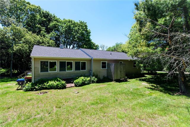 26 Fort Ninigret Road, Charlestown, RI 02813