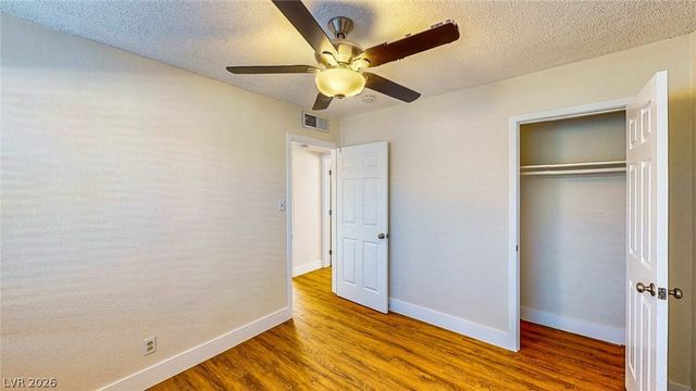 1302 Rexford Place 1, Las Vegas, NV 89104