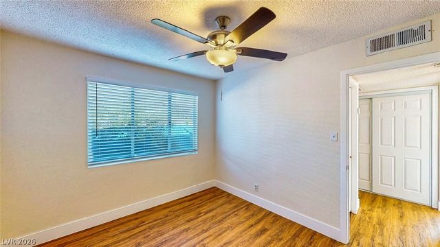 1302 Rexford Place 1, Las Vegas, NV 89104