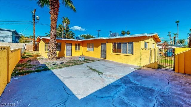 1302 Rexford Place 1, Las Vegas, NV 89104