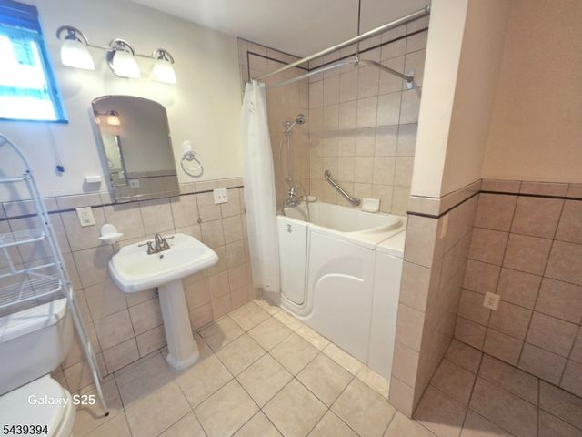 58 Buchanon Ct, West Orange Twp., NJ 07052