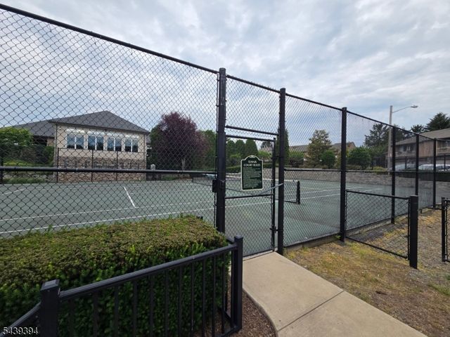 58 Buchanon Ct, West Orange Twp., NJ 07052