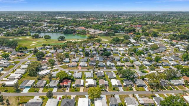 1116 W BOONE COURT, Lady Lake, FL 32159