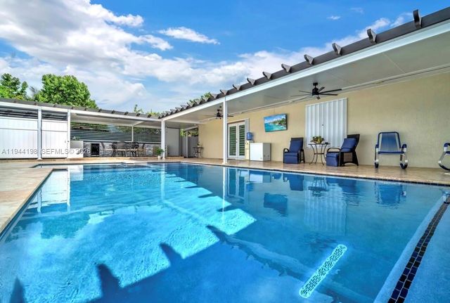 15321 SW 302nd St, Homestead, FL 33033