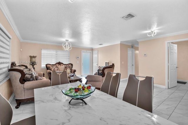 15321 SW 302nd St, Homestead, FL 33033