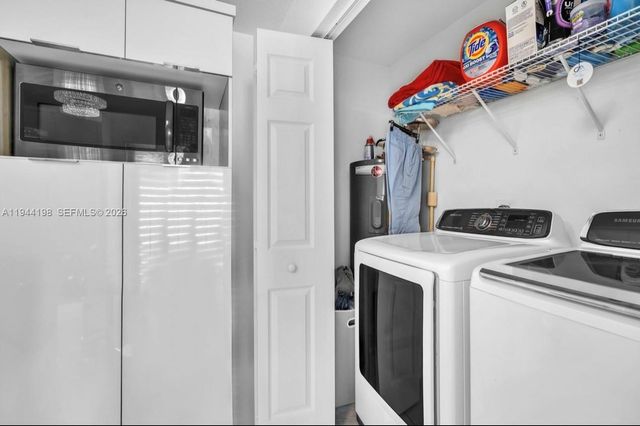 15321 SW 302nd St, Homestead, FL 33033