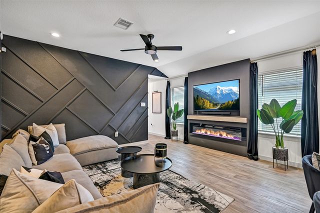 12506 Walmgate Court, Houston, TX 77047