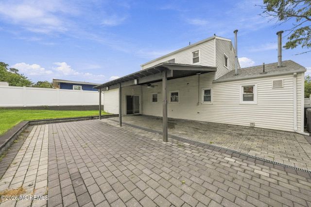 180 18th Avenue, Brick, NJ 08724