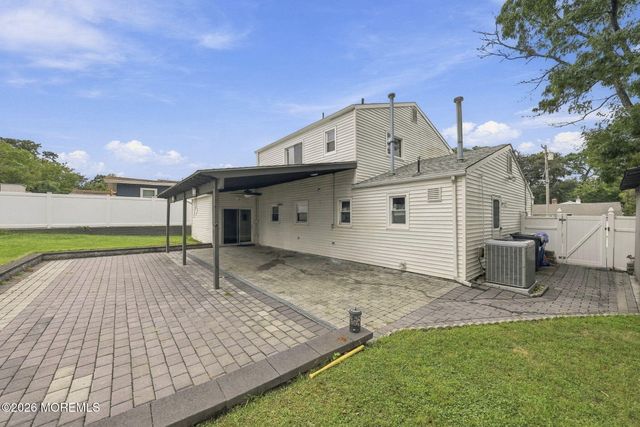 180 18th Avenue, Brick, NJ 08724