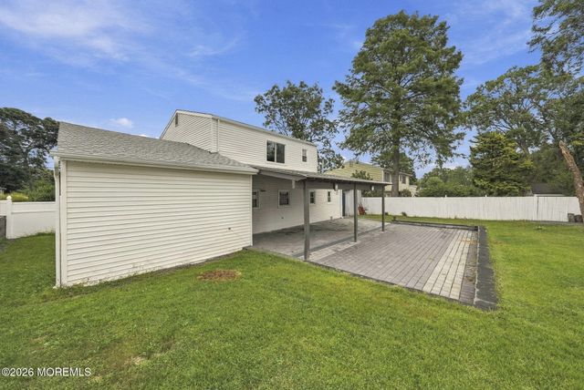 180 18th Avenue, Brick, NJ 08724