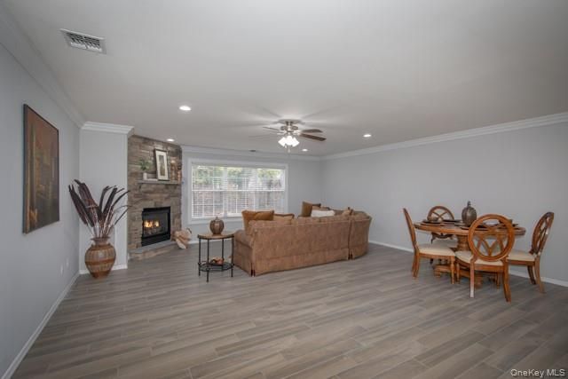 300 Village Green Drive 33, Port Jefferson Station, NY 11776