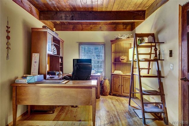 9138 State Road, Colden, NY 14033