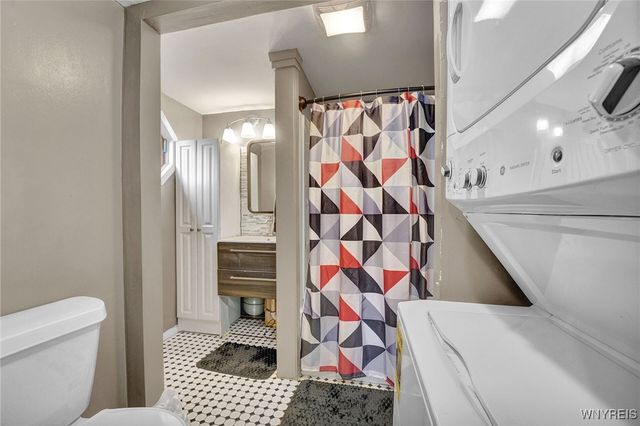 9138 State Road, Colden, NY 14033