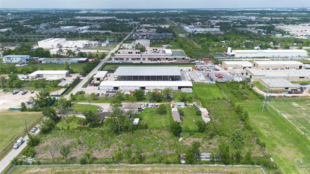 14234 Luthe Road, Houston, TX 77039