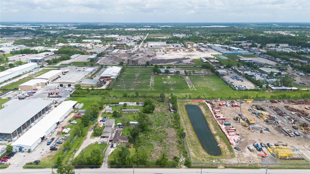 14234 Luthe Road, Houston, TX 77039