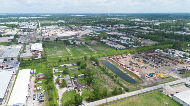 14234 Luthe Road, Houston, TX 77039