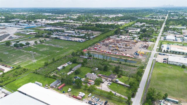14234 Luthe Road, Houston, TX 77039