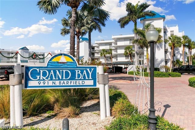 991 N Barfield DR 205, Marco Island, FL 34145
