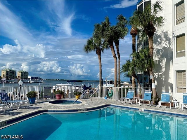991 N Barfield DR 205, Marco Island, FL 34145