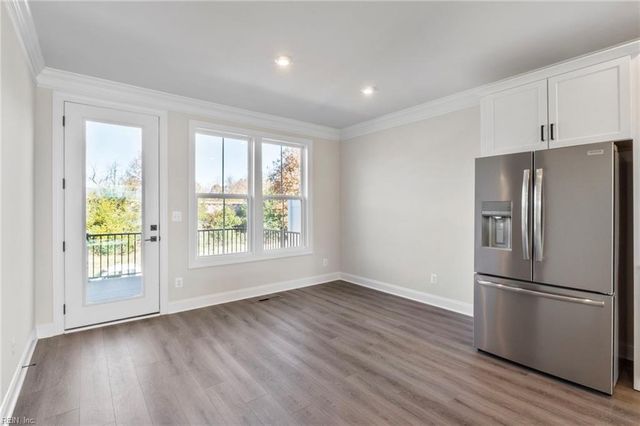 5 Bracewell LN, Yorktown, VA 23692