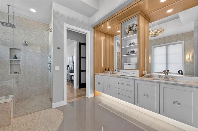 17329 Larsen Street, Overland Park, KS 66221