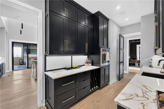 17329 Larsen Street, Overland Park, KS 66221