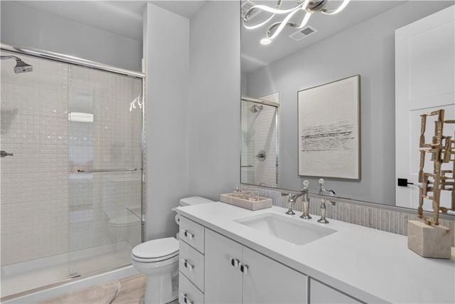 17329 Larsen Street, Overland Park, KS 66221
