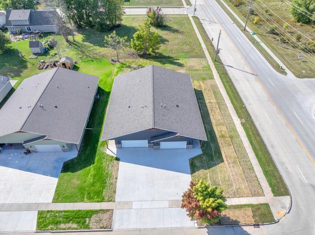 2100 S 21st STREET, Manitowoc, WI 54220