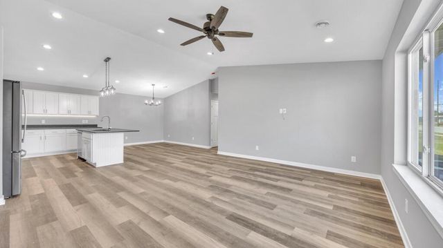 2100 S 21st STREET, Manitowoc, WI 54220