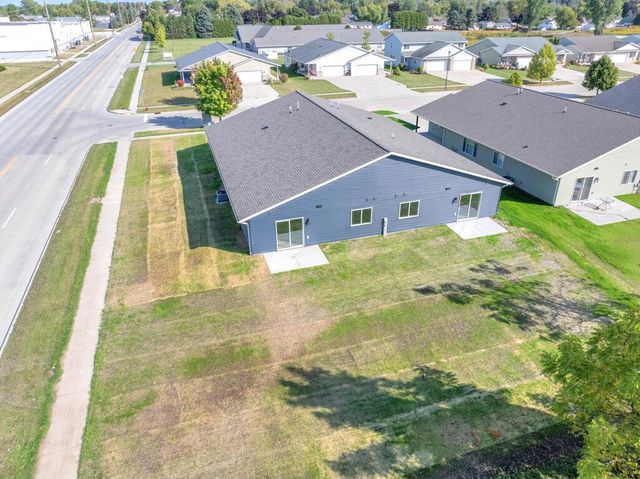 2100 S 21st STREET, Manitowoc, WI 54220