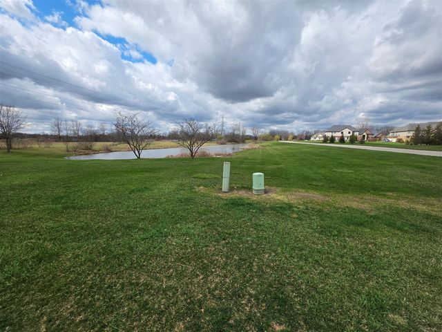 31637 Beaver Circle, New Boston, MI 48164