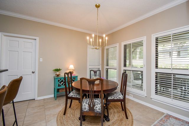 2118 Woodland Drive, Richmond, TX 77406