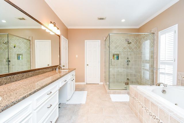 2118 Woodland Drive, Richmond, TX 77406