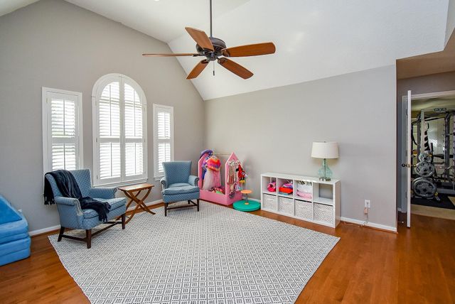 2118 Woodland Drive, Richmond, TX 77406